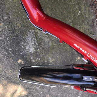 A04B✴️✴️タイヤ新品✳️✳️C33D電動自転車☯️☯️ヤマハ❤️❤️　長生き８アンペアの画像