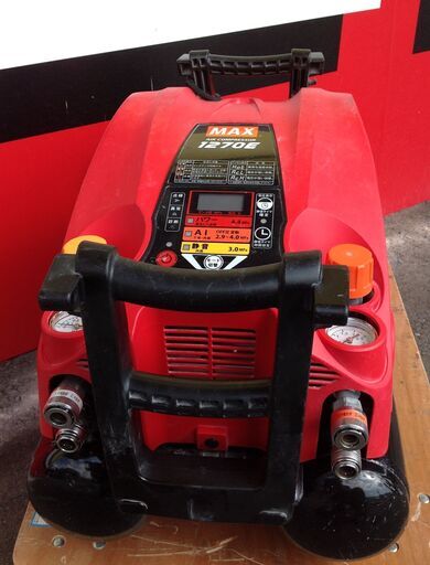 【エコツール岡崎店 新決済機能 あんしん決済に対応】MAX/マックススーパーエアコンプレッサ AK-HL1270E　 【愛知県/岡崎市/工具】