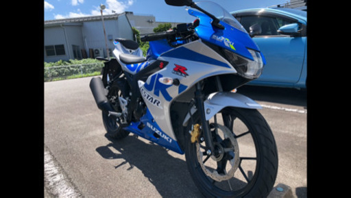 値下しました　GSX-R125 100周年カラー　極低走行車　　スズキ