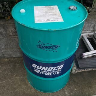 ３缶有り！　スノコ SUNOCO 空ドラム缶 200L 世田谷ベース テーブルにの画像