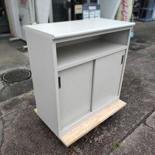 ライオン　２段引違扉付きハイカウンター書庫『良品中古、小傷あり』...