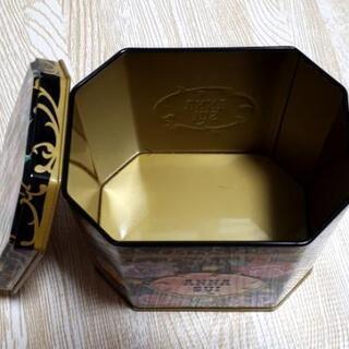 アナスイ缶ケース2個セット★バラ柄花柄★小物入れ★収納ケース★化粧品やコットン入れにも♪の画像