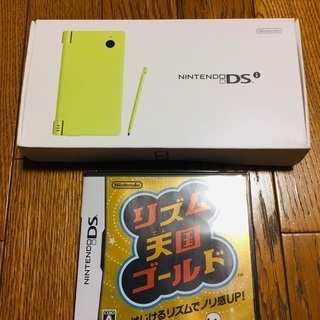 【ほぼ新品】任天堂DSi とリズム天国ゴールドのソフトの画像