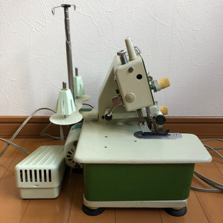 沢山のお問い合わせありがとうございました。返事がお返しできず申し訳ございませでした。お引き取りが決まりました。ロックミシンの画像