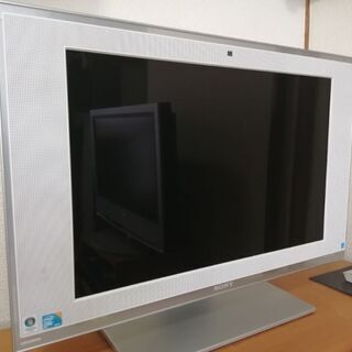 古いデスクトップのパソコンです。の画像