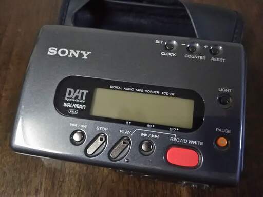 SONY TCD-D7 DAT ウォークマン (ジャンク品)
