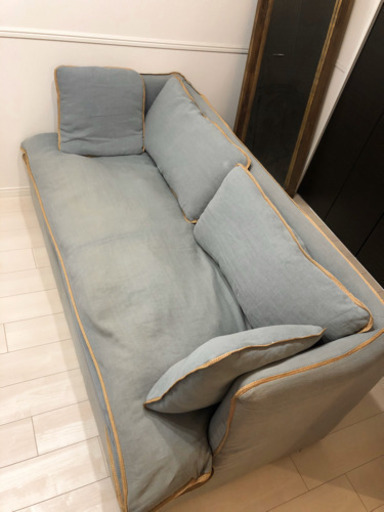 〜浜辺の家に合うソファ〜クッション４個付き