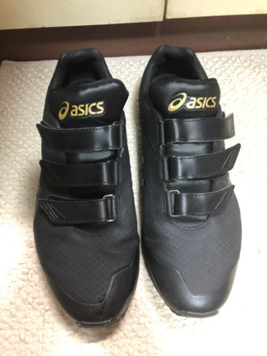 トレーニングシューズ