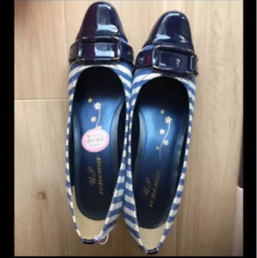 新品・タグ付き　ネイビー パンプス