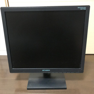17インチ　pcモニター　MITSUBISHI 三菱