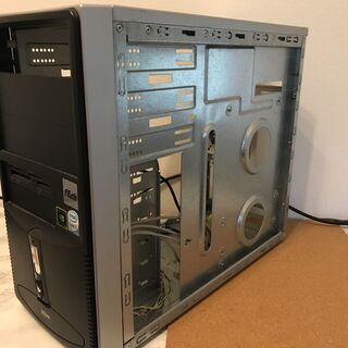 PC ケース m-ATX サイズの画像