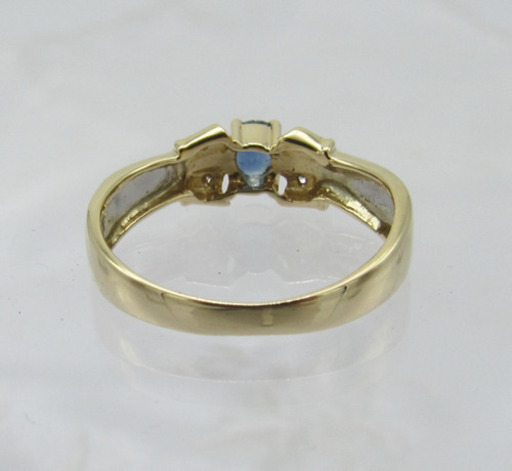 指輪 K18 プラチナPt900 コンビリング１２号　サファイヤ ダイヤ0.02ct 2.78g