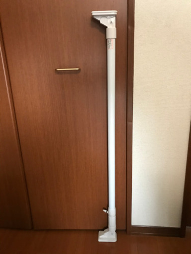 突っ張り棒　110-180cm