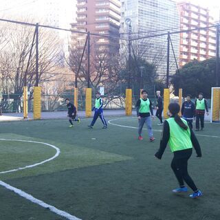 【新宿】フットサルサークルメンバー募集（次回活動9/27)