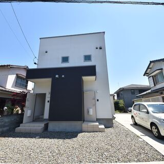 【収益マンション築４年】★月額家賃収入110,000円以上★あな...