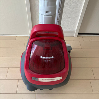 掃除機 赤色の画像