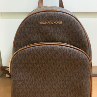 MICHAEL KORS リュックの画像
