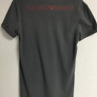 ARMANI(アルマーニ)Tシャツ2枚　黒とグレーの画像