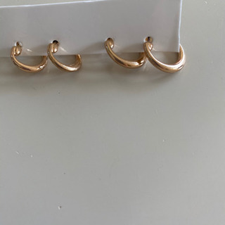 ピアス 2組
