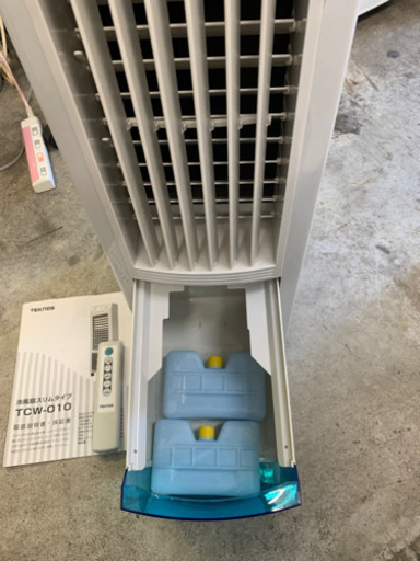 美品　TEKNOS 冷風扇 TCW-010 2019年式　