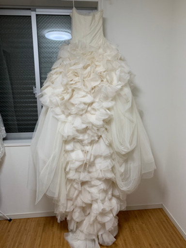 vera wang hayley US2
