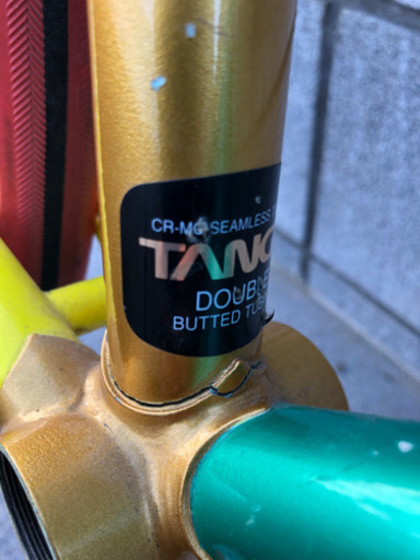 ブリジストン　ピスト　サンシン　ラージハブ　クレイジーカラー