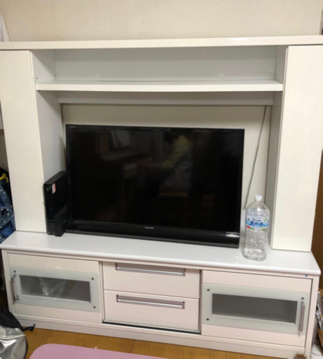 テレビボード