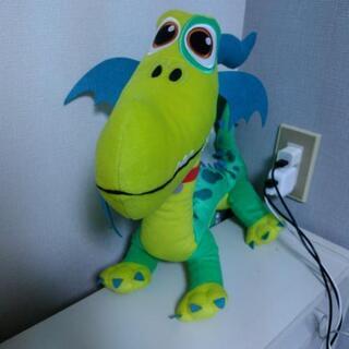 ドラゴン？のぬいぐるみ