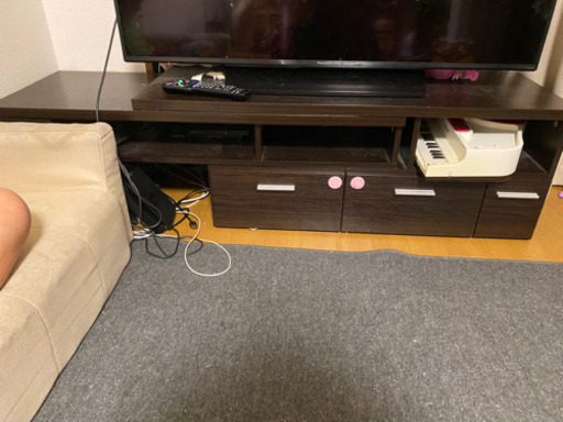 テレビ台