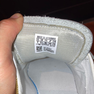 【美品/中古】adidas レディーススニーカー 24.5cmの画像