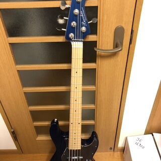 エレキベース