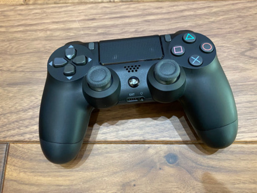PS4 Pro 1TBモンスターハンターワールドアイスボーンマスターエディション