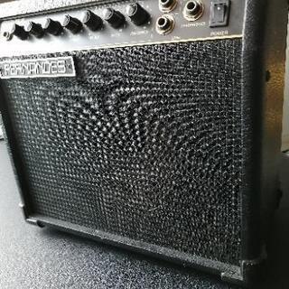 【お取り引き相手が決まりました】ギター【アンプ】コンパクトサイズなのに30ワット、歪みMAXで弾くと小ボリュームで弾いても心地よい【FERNANDES　フェルナンデス　FA-15】【ジャンク】楽器、電気、家電の画像
