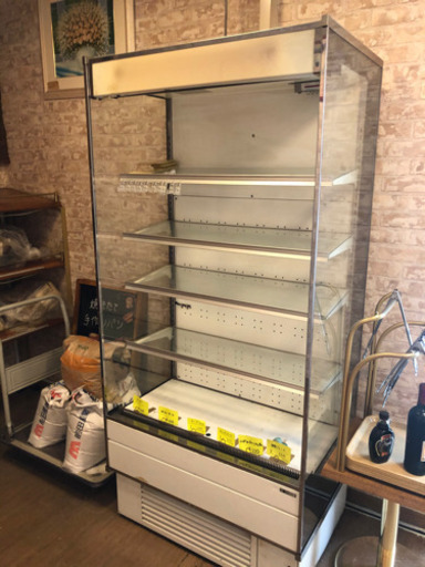 業務用オーブン、製氷機、フライヤー、ショーケース、台下冷蔵庫、パン屋一式