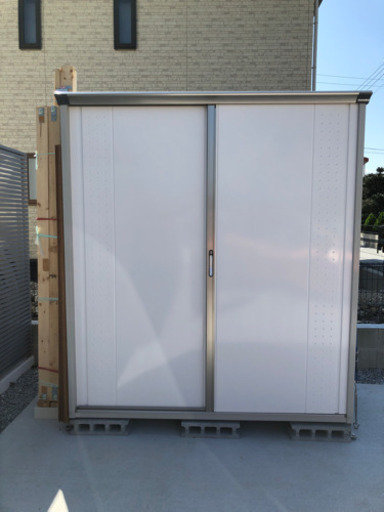 タクボ物置(美品)