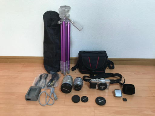 ★おまけ多数★ Olympus オリンパス E-PL5 ダブルレンズ シルバー