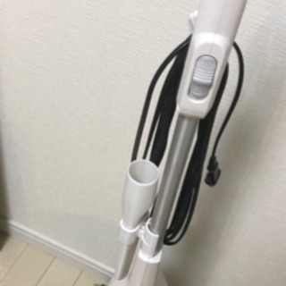 掃除機　ニトリ　白の画像
