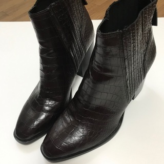 レザーショートブーツ　の画像