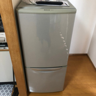 2ドア冷蔵庫　