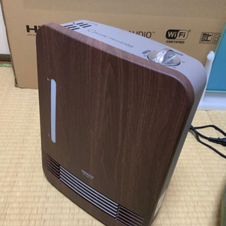 超美品 加湿器付きファンヒーター