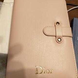 SEE BY CHLOE、Diorノベルティの画像