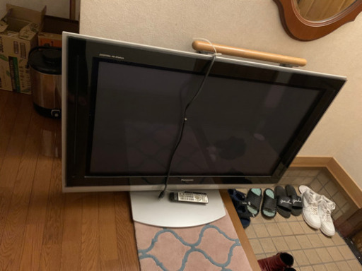 WIDE42V型 地上・BS・110度CSデジタルハイビジョンテレビ
