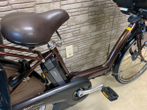 東京23区配達無料　新基準　ブリヂストン　アンジェリーノ 8.1Ah リチウム 電動自転車 中古自転車　BS 26インチ☆中古☆