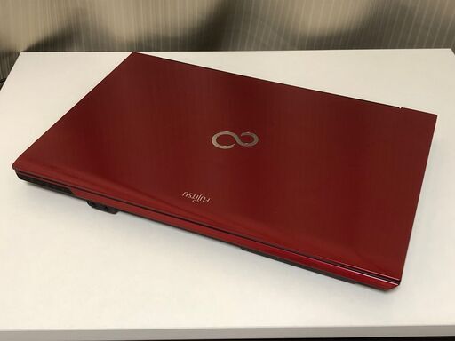 【おしゃれな赤黒ツートンカラーのFujitsu製ノート】Core i3-3120M メモリ 2GB HDD 500GB WiFi搭載 