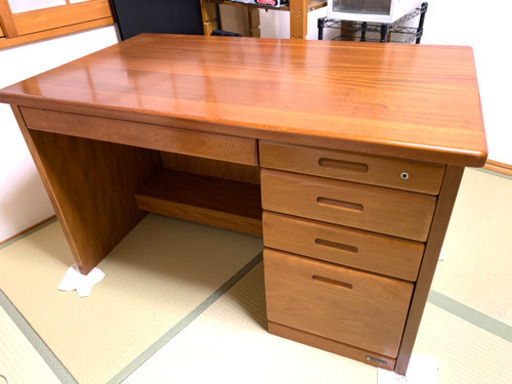 【売却済】大塚家具の天然木片袖デスク(中古)