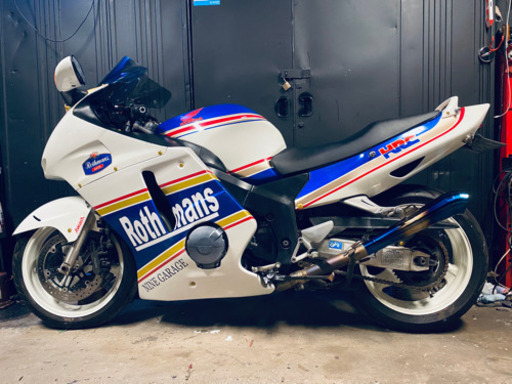 大人気のCBR1100XXロスマンズカラー‼︎車検付！売り切り。
