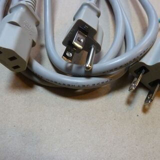 アース付き電源ケーブル　2.0 ｍ　グレー　◆未使用◆の画像