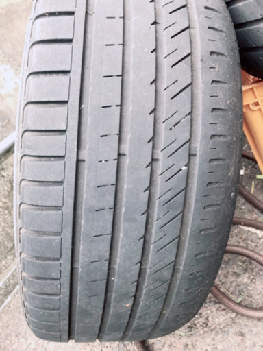 社外アルミホイール 20インチ