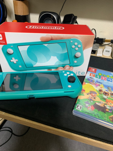 【美品】ニンテンドースイッチライト　どうぶつの森セット　保証期間内　アミーボカード