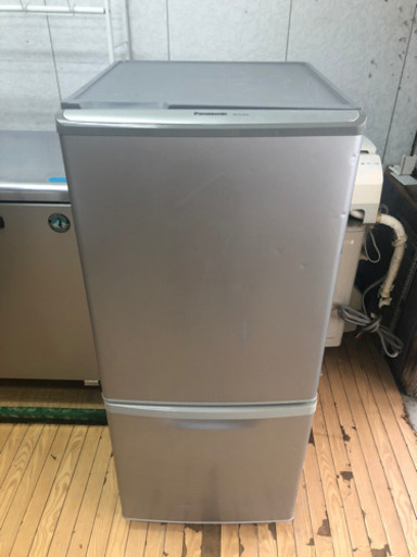 【リサイクルサービス八光　田上店　安心の1か月保証　旧鹿児島市配達・設置無料】パナソニック 138L 2ドア パーソナルタイプ 冷蔵庫 シルバー NR-B143W-S